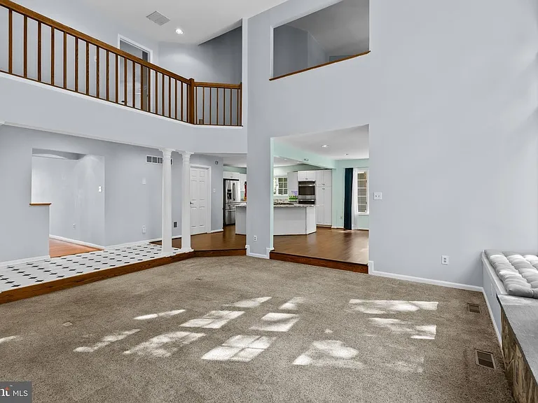 10652 Quarterstaff Rd — Photo 74