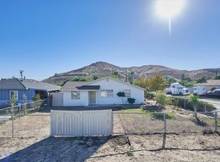 18407 9th St, Bloomington, CA 92316