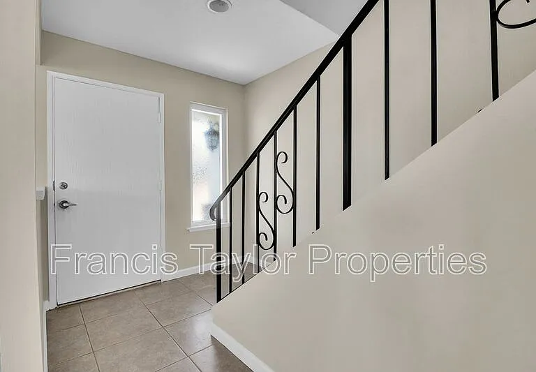 2053 Habero Dr — Photo 6
