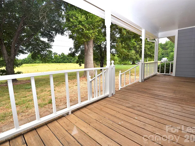 13809 Mayes Rd — Photo 2