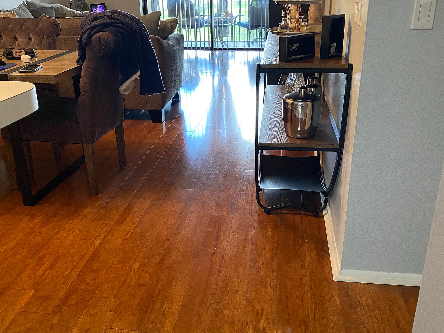 2 bed, 981 sqft, $1,675 — Photo 2