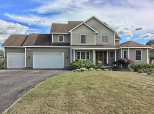 1501 Bee Ct, Traverse City, MI 49686