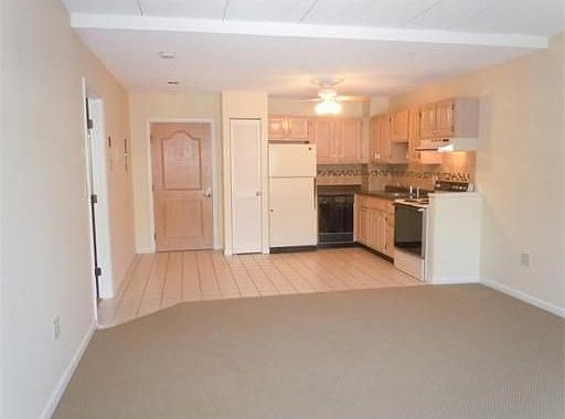 4th image of 160 Burkhall St Unit 114