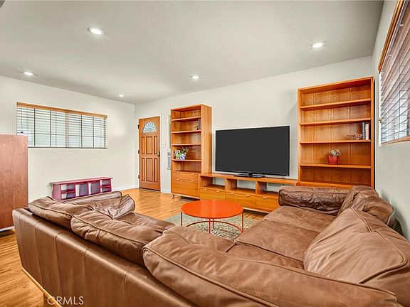 5th image of 1606 Armour Ln