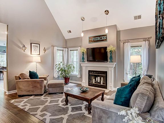 4th image of 7200 Bevington Oaks Ct