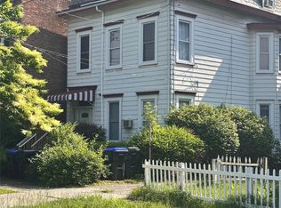 86 S Hamilton St, Poughkeepsie, NY 12601