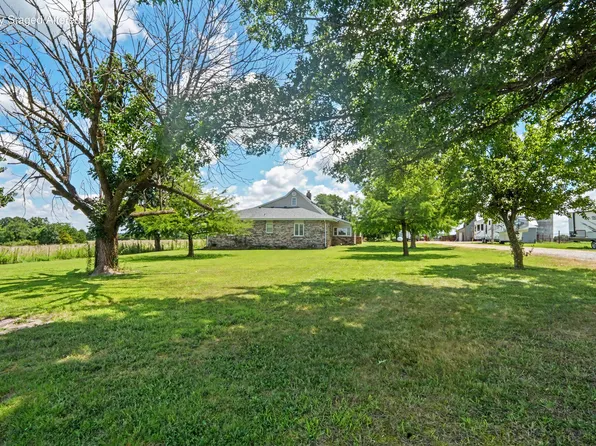 1114 Vermule Road, Billings, MO 65610