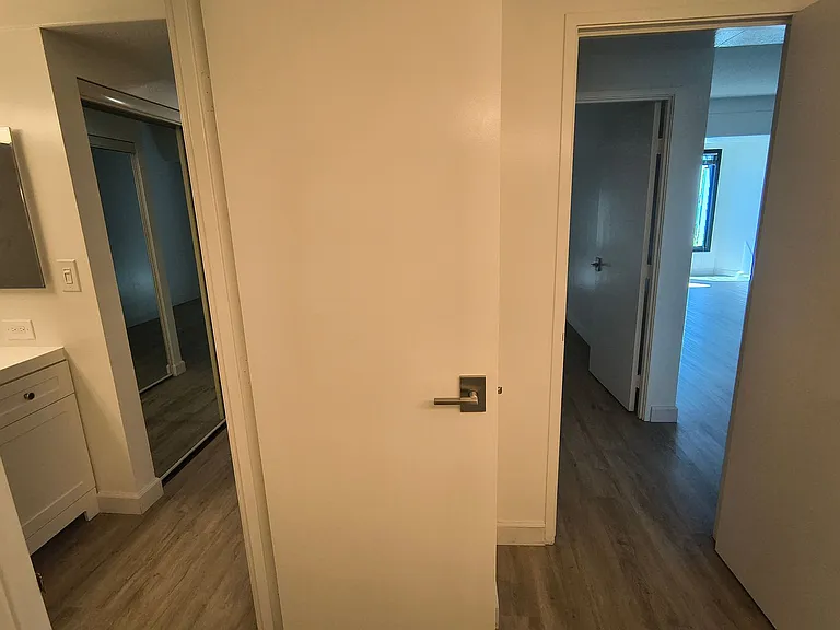 6363 Christie Ave #324 — Photo 10