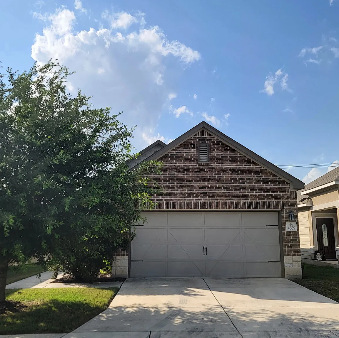3 bed, 1353 sqft, $1,850 — Photo 1