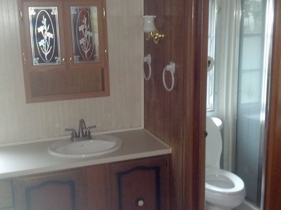 2nd image of 100 Gina Dr