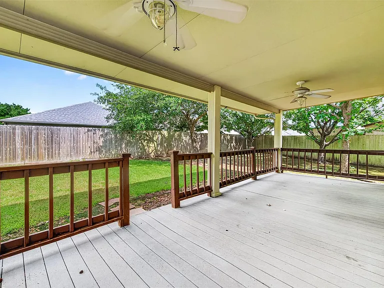 3934 Brook Garden Ln — Photo 32