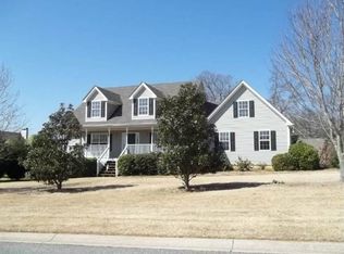 7805 Mosswood Ln, Gainesville, GA 30506