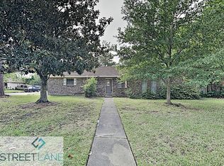 318 Saddle Horn Dr, Houston, TX 77060