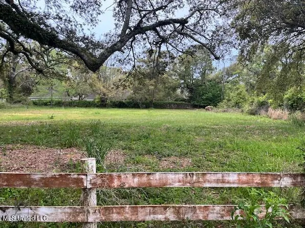 0 Pine St #1, Gulfport, MS 39507