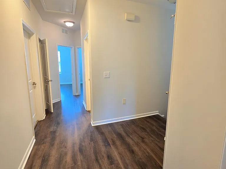 6070 Beale Loop — Photo 14