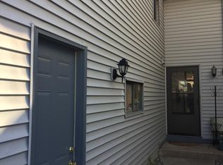4185 Shirlee Ln N, Shoreview, MN 55126