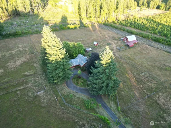 350 Cloquallum Road, Elma, WA 98541