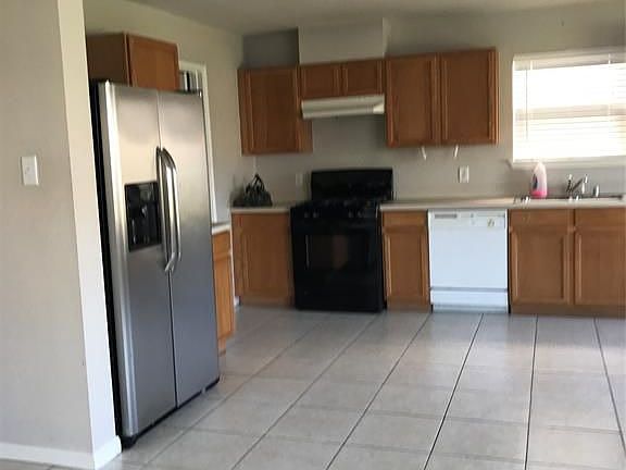 5th image of 9239 Grove Haven Dr