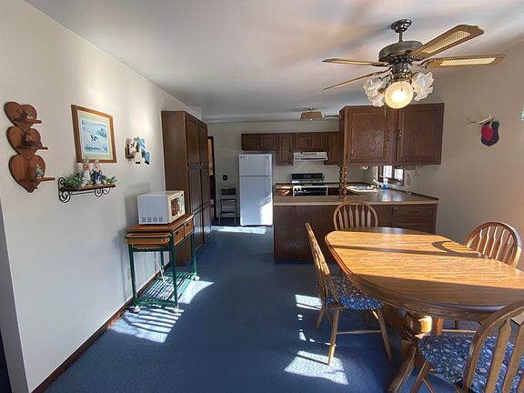 5th image of 3576 State Street Rd