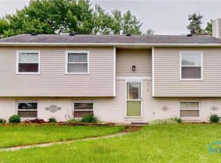 2535 Eden East Dr, Northwood, OH