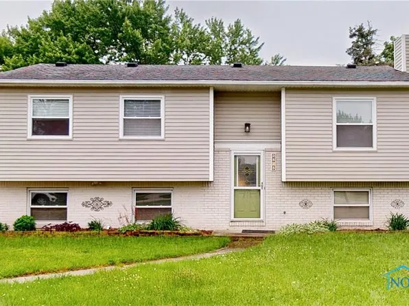 2535 Eden East Dr, Northwood, OH 43619