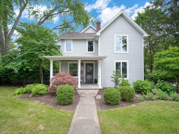 306 E Henry St, Saline, MI 48176