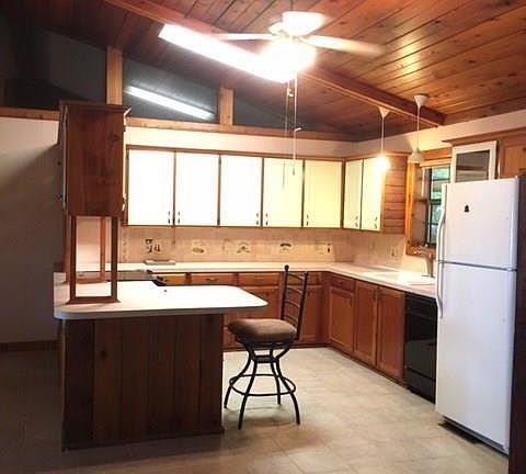 4th image of 1777 County Road 1596