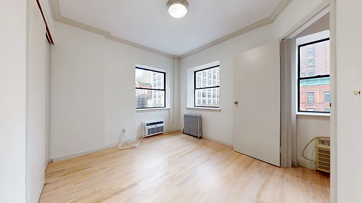 Rented by Bond New York | media 12