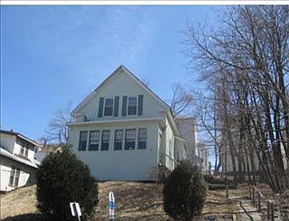 2nd image of 81 Rodney St