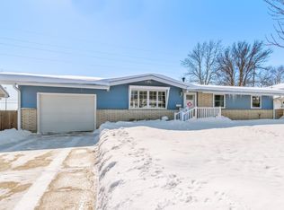 1572 F Ave, Nevada, IA 50201