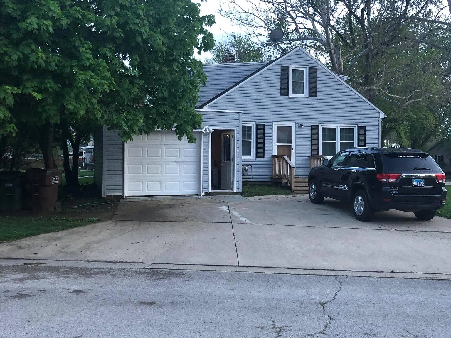 S Hickory St, Manteno — Photo 2