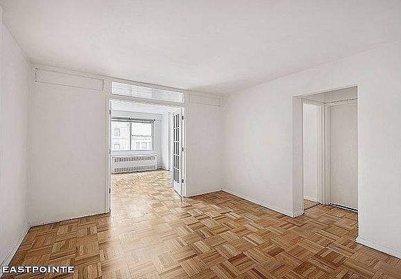 3rd image of 430 W 34th St #4H