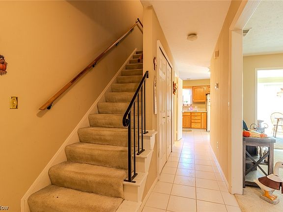 2nd image of 8228 Deepwood Blvd Unit 10-8