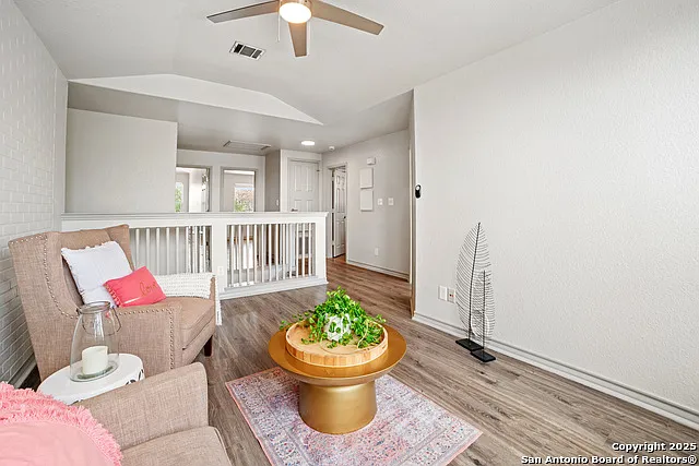 1331 Pinnacle Fls — Photo 16