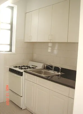 Rented by Paley Management | media 19