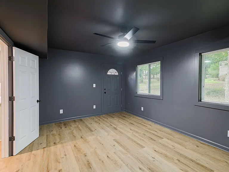 315 Ansley Dr — Photo 29