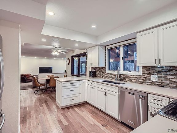 4th image of 2554 S Balsam Street