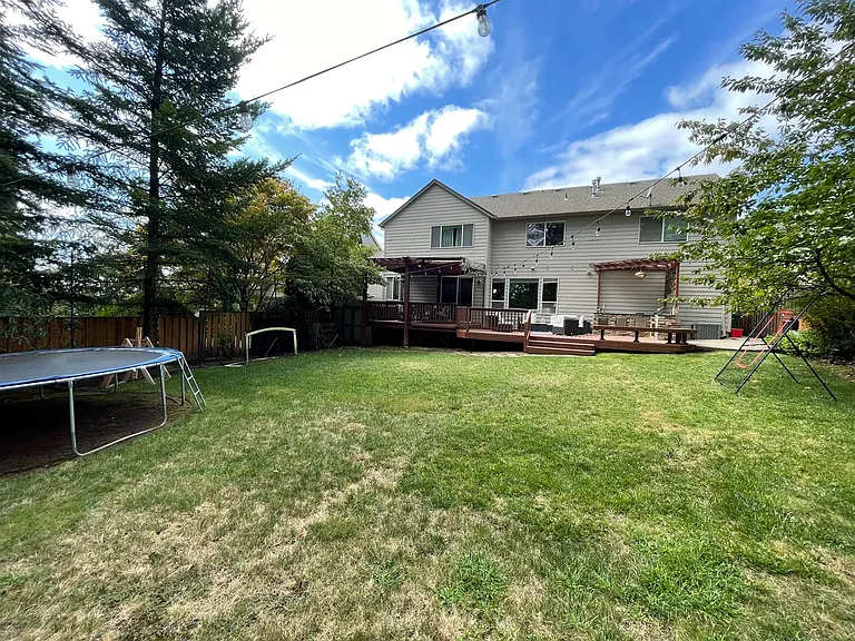 11920 SW Finch St — Photo 46