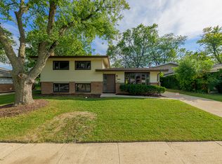 225 Early St, Park Forest, IL