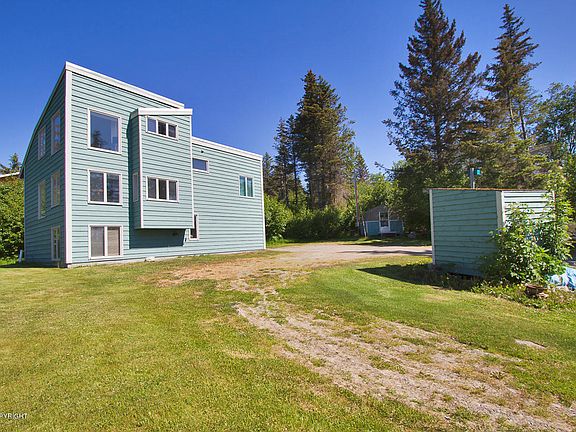 2nd image of 1366 Sterling Hwy