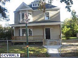 1st image of 3015 1st Ave