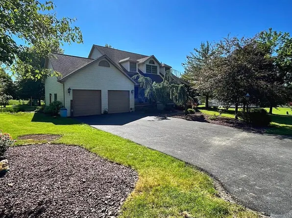 384 Hemlock Ln, Elysburg, PA 17824