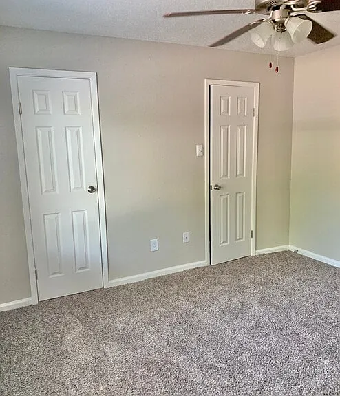 Villa Nueva Apartments — Photo 37
