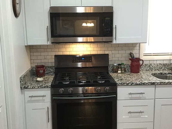 2nd image of 2504 Needles Ct