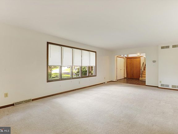 4th image of 6126 Winged Foot Ct