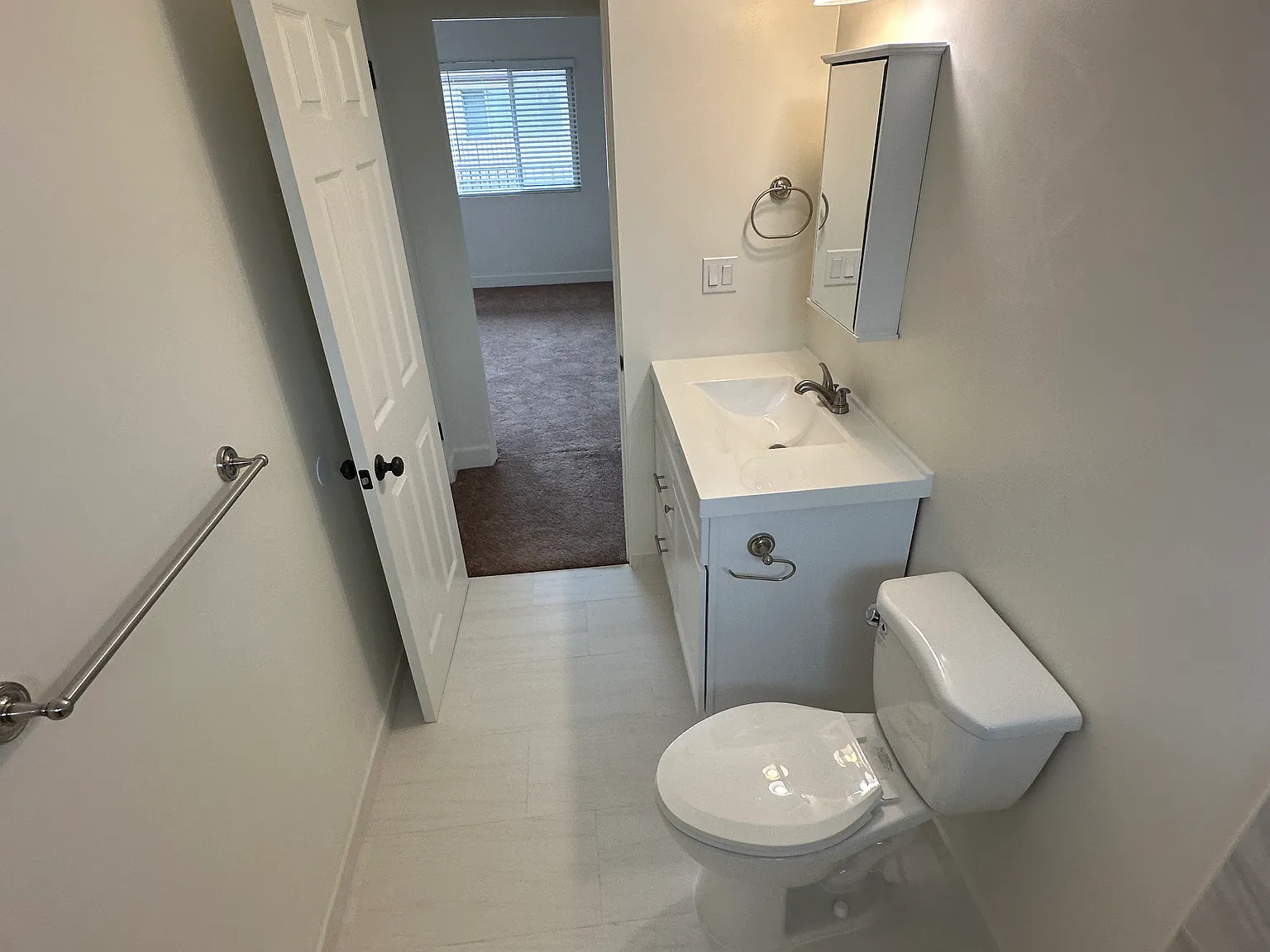 Studio, $2,495 — Photo 4