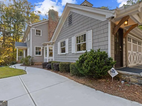 1532 Huntingdon Trl, Sandy Springs, GA 30350