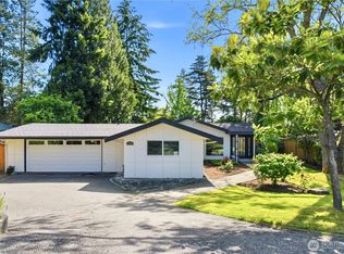 1820 101st Avenue NE, Bellevue, WA 98004