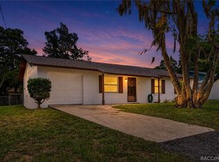 2319 S Tennyson Point, Homosassa, FL 34448