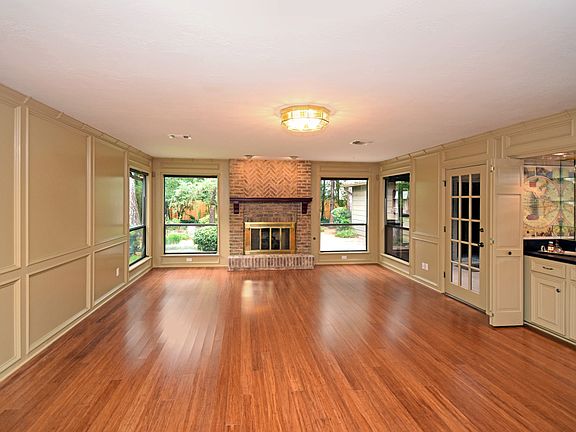 An inviting family room!